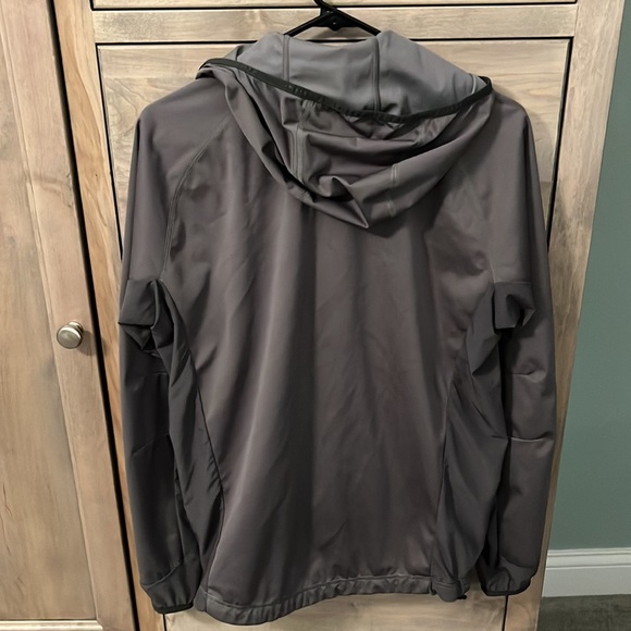 Mammoth Lemaw wind breaker jacket - Picture 4 of 4